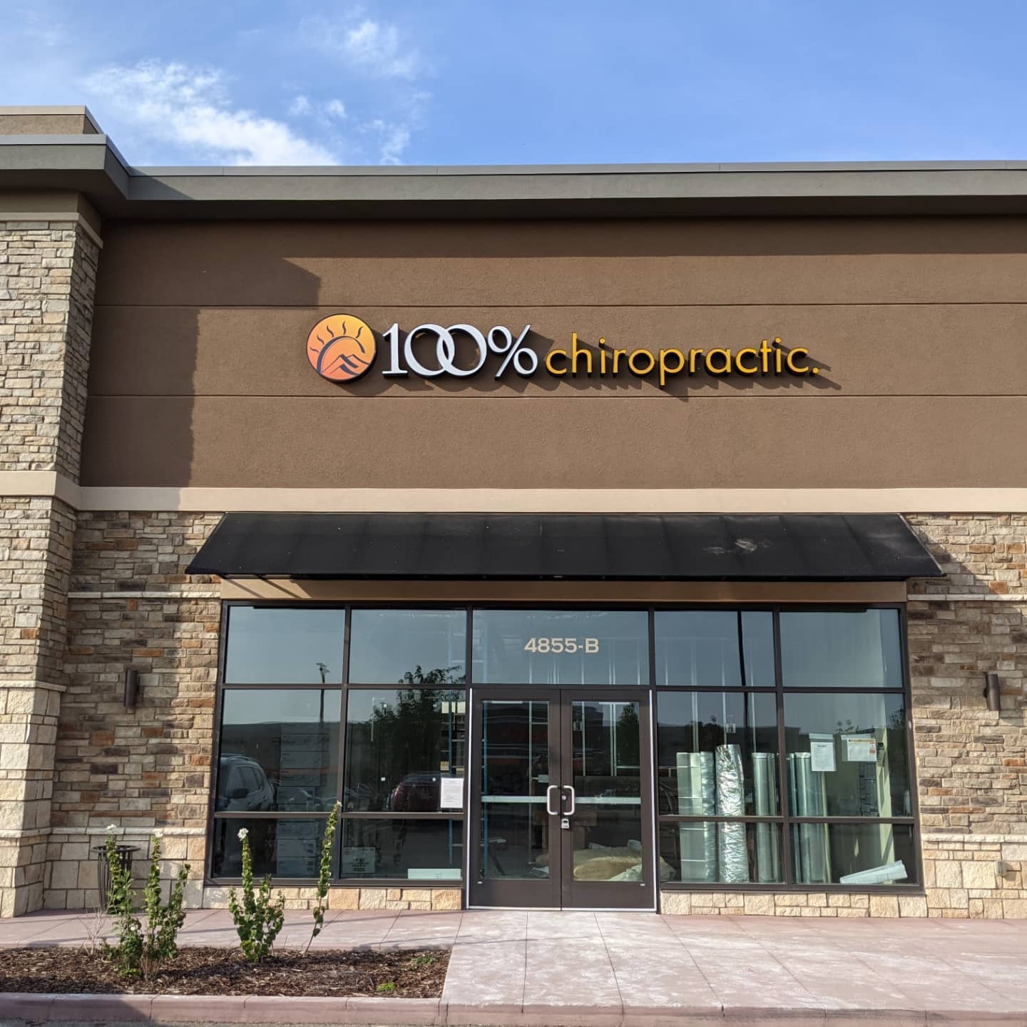 We did a a couple of 100% Chiropractic signs for @reflectionsigns
#profabsigns #coloradosigncompany #buildingourlegacy #smallbusiness #signfabrication #signinstallation #makermatt #familybusiness #makersgonnamake