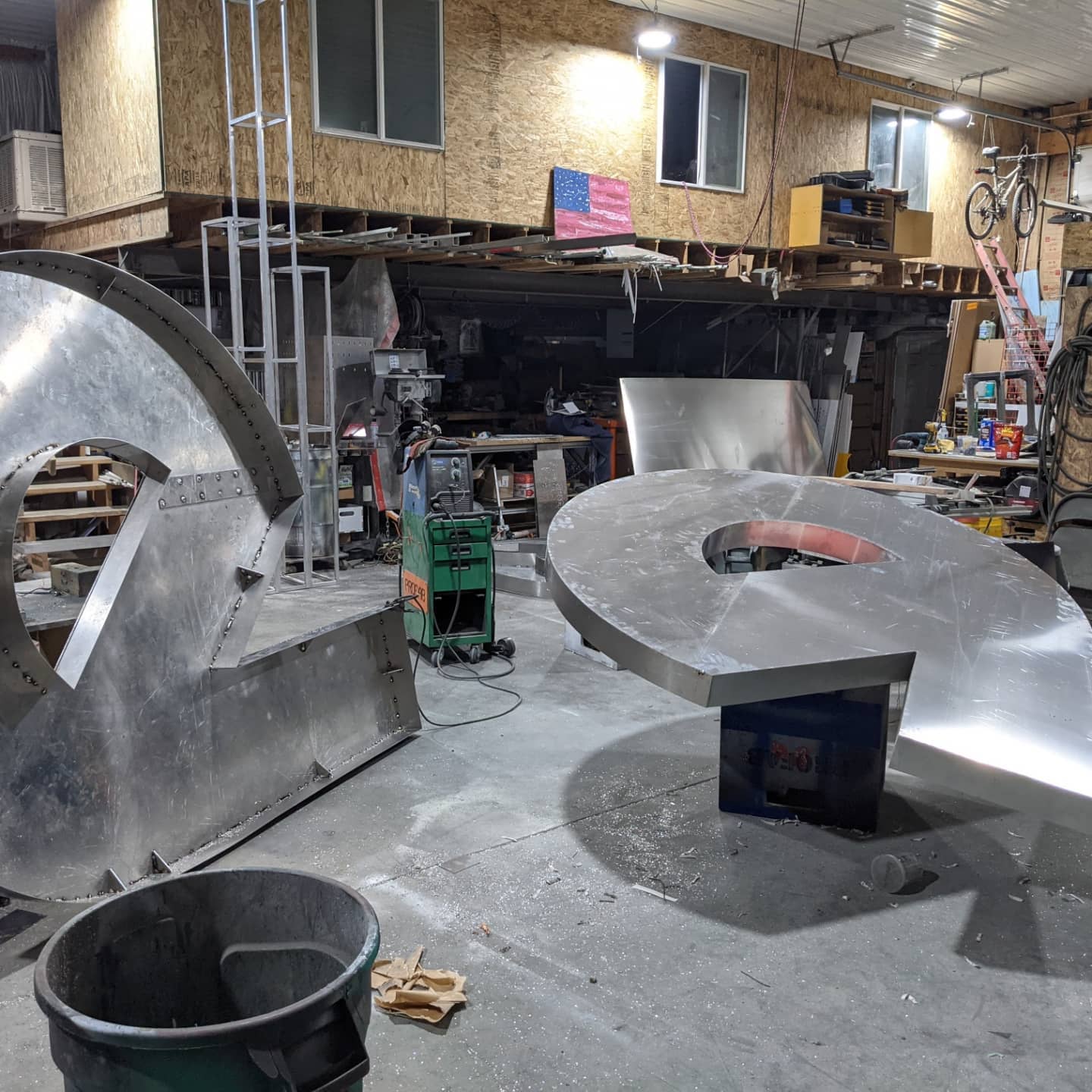 We had a big sign in the shop this week that we built for @signdealz. The whole sign is over 30' long so I wasn't able to get a picture in my shop of the whole thing. It is going up at a convention in Las Vegas, I am hoping to get a picture back of it installed.
#profabsigns #coloradosigncompany #buildingourlegacy #smallbusiness #signfabrication #signinstallation #makermatt #familybusiness #makersgonnamake