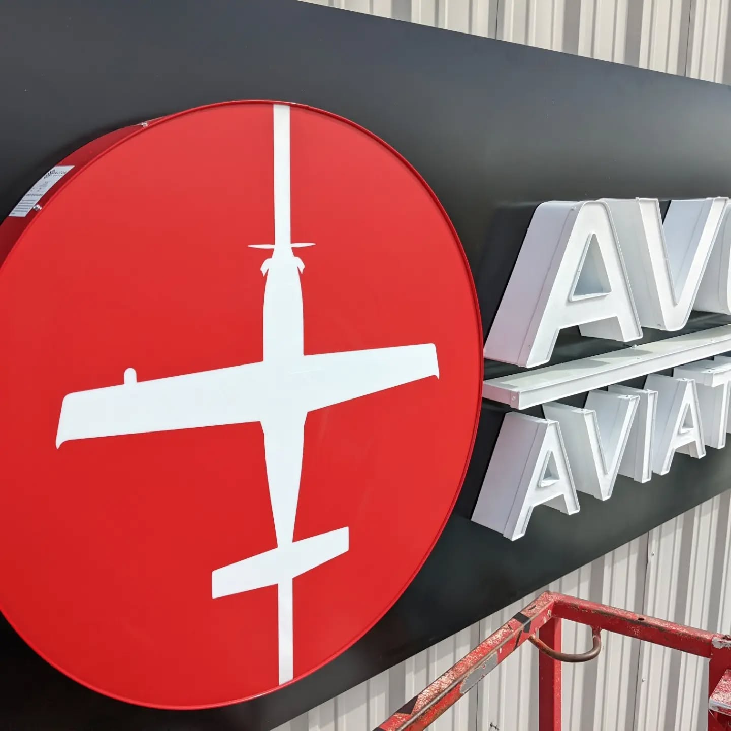 Channel letters on a backer we built for @signaramanorthdenver
#bartonsignfab #coloradosigncompany #buildingourlegacy #smallbusiness #signfabrication #signinstallation #makermatt #familybusiness #makersgonnamake